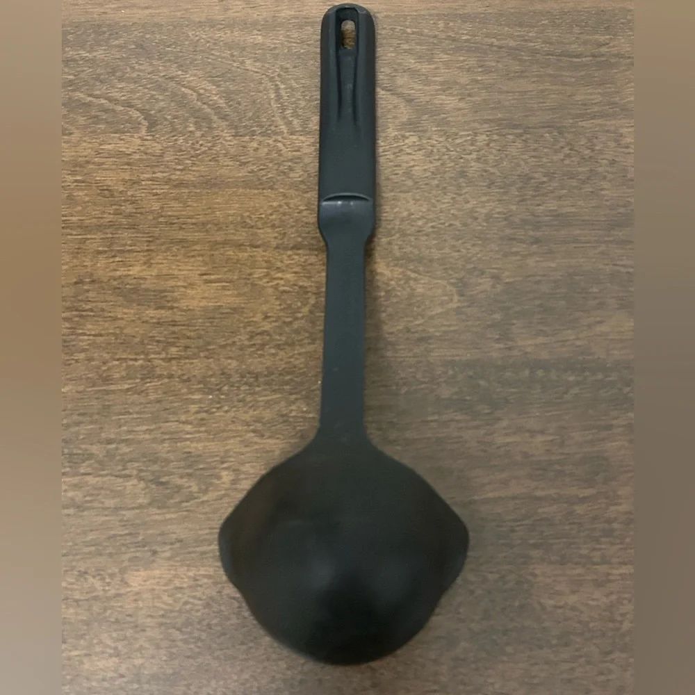 PAMPERED CHEF 12